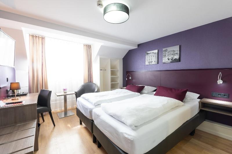 Hotel Porta Nigra - Oda