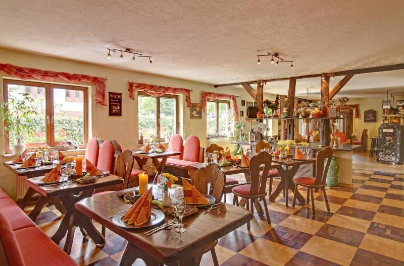 Land Gut Hotel Burgblick - Restoran