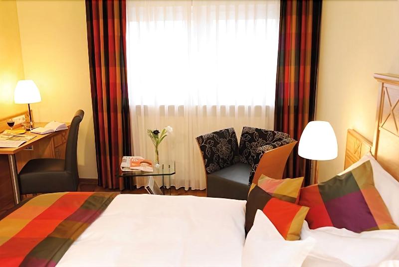 Landidyll Hotel Restaurant Birkenhof - Oda