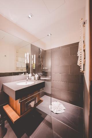Klosterhotel Marienha H Langweiler fotoÄŸrafÄ±