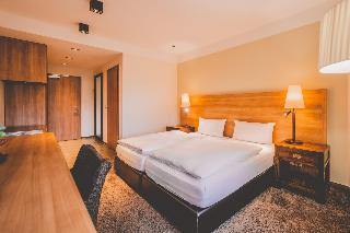 Klosterhotel Marienha H Langweiler fotoÄŸrafÄ±