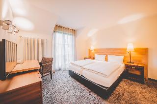 Klosterhotel Marienha H Langweiler fotoÄŸrafÄ±