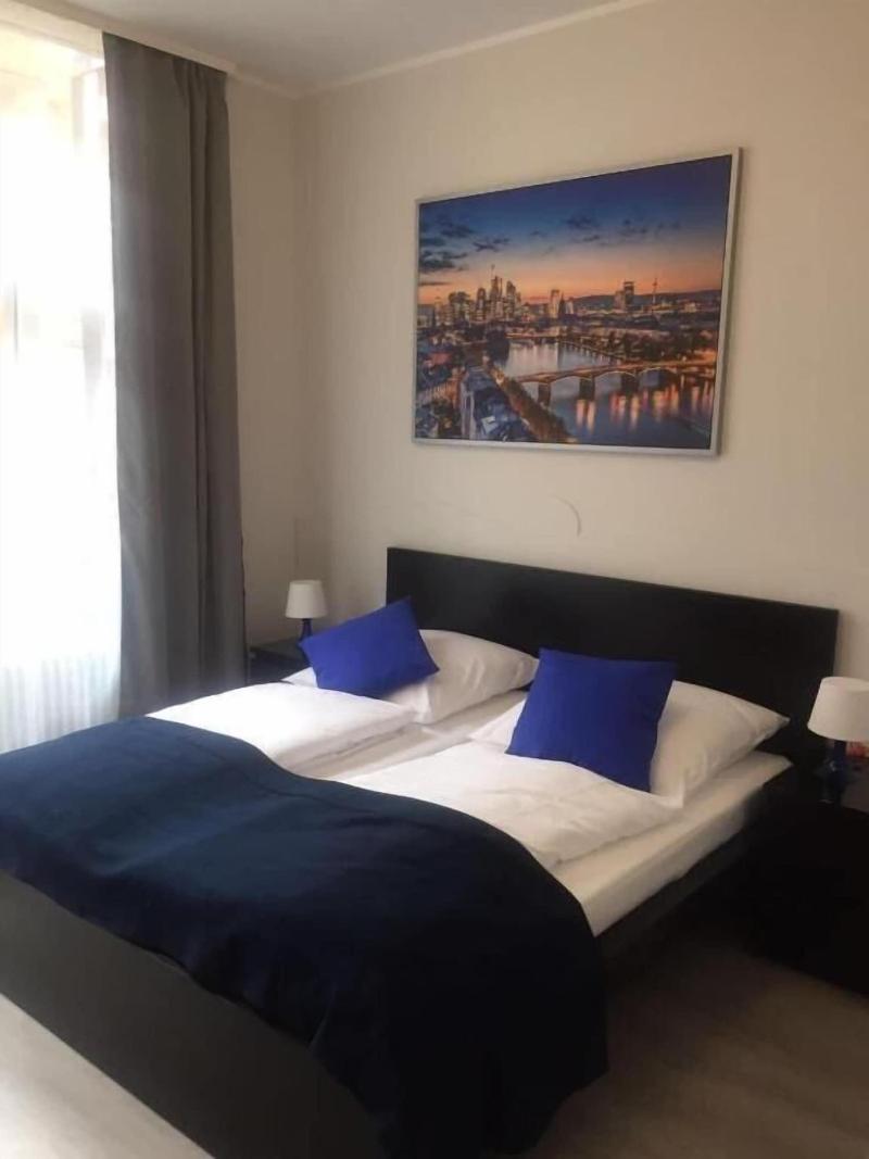 Main Hotel Frankfurt City - Oda