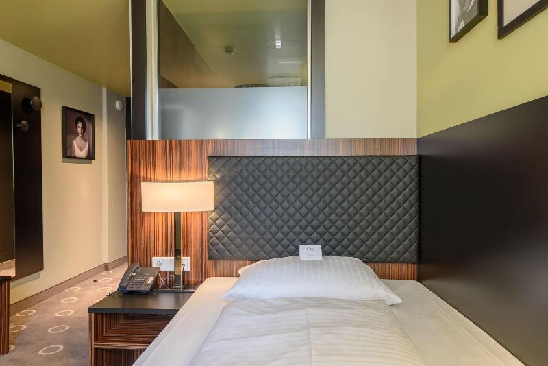 The Frankfurt Hotel - Oda