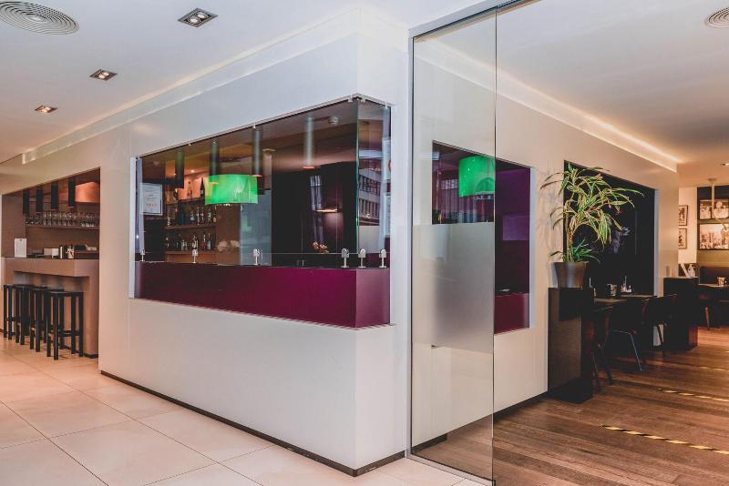 Hotel Bliss Frankfurt - Lobi