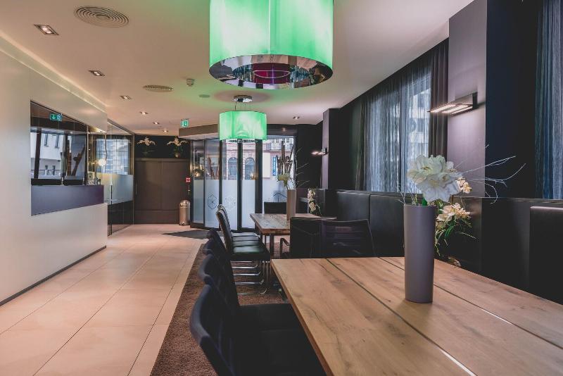 Hotel Bliss Frankfurt - Restoran