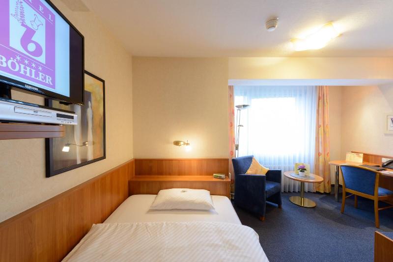 Hotel Ba Hler - Oda
