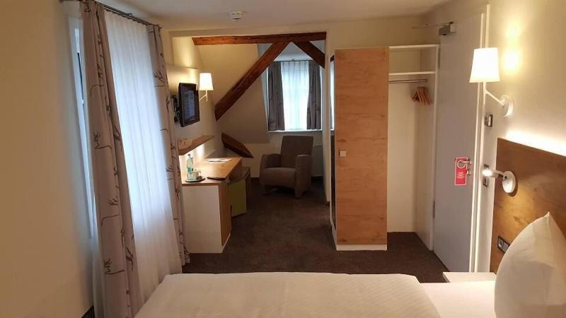 Hotel Ja Gerhaus Esslingen - Oda