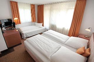Hotel Flora Stuttgart Ma Hringen fotoÄŸrafÄ±