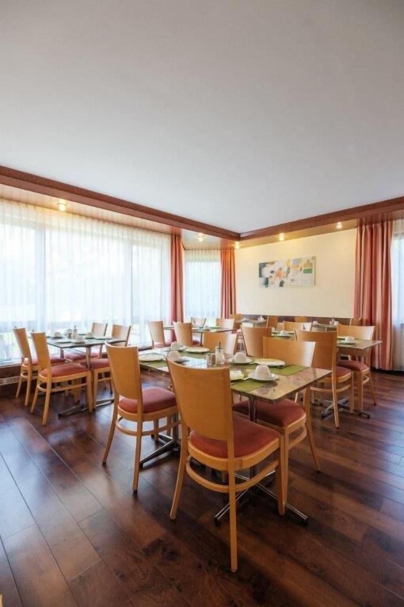 Hotel Flora Stuttgart Ma Hringen - Restoran