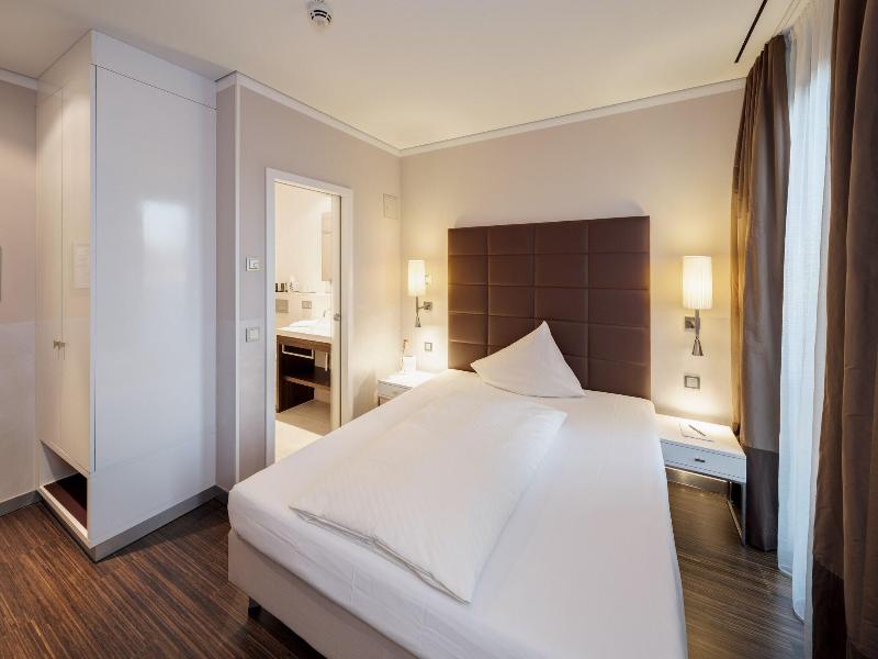 Hotel Eberhards Am Wasser - Oda