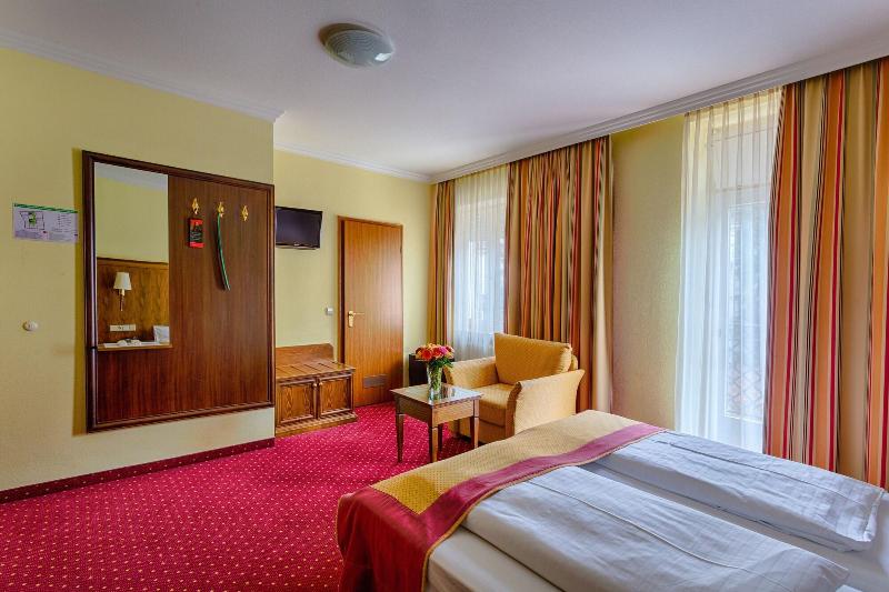 Hotel Ra Merhof - Oda