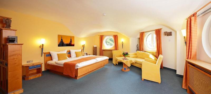 Park Hotel Post Freiburg - Oda