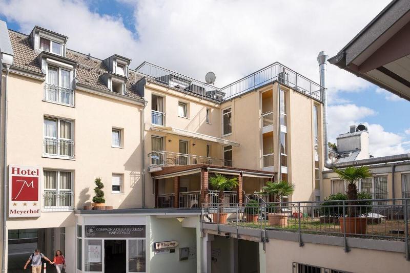 Hotel Meyerhof La Rrach - Genel