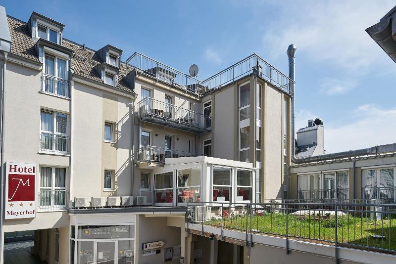 Hotel Meyerhof La Rrach - Genel