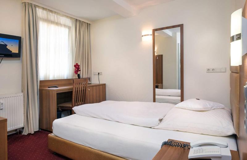 Hotel Meyerhof La Rrach - Oda