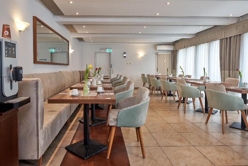 Hotel Meyerhof La Rrach - Restoran