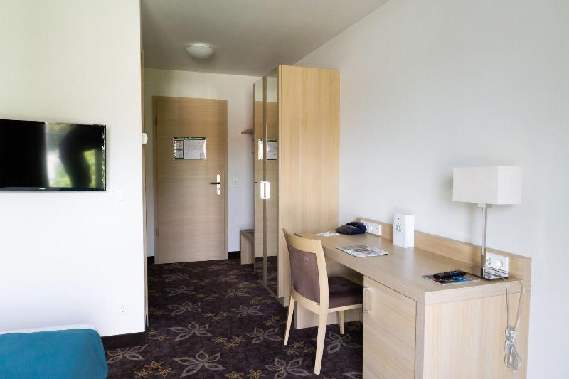 Hotel Wa Rttemberger Hof - Oda