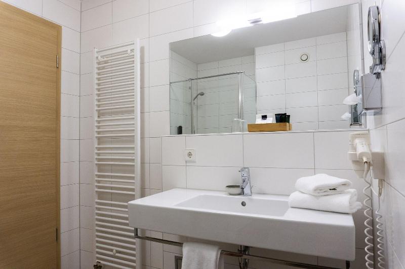 Hotel Wa Rttemberger Hof - Oda