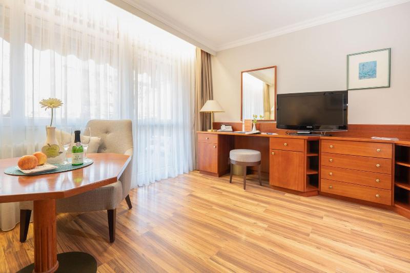Thermenhotel Apollo - Oda