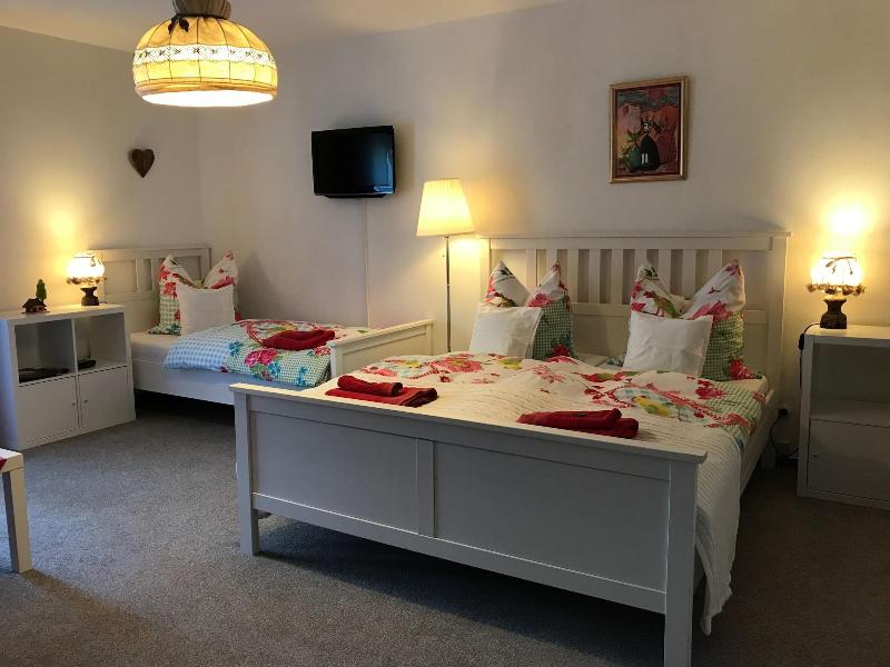 Hotel Garni Haus Alpine - Oda