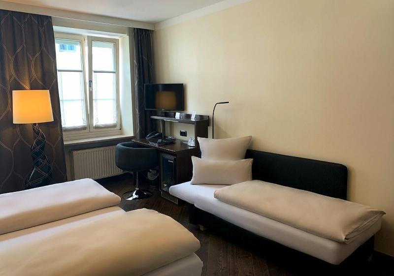 Hotel Deutsche Eiche - Oda