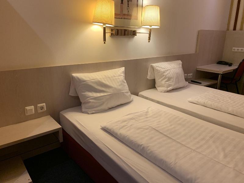 Hotel New Fair Munich Messe - Genel