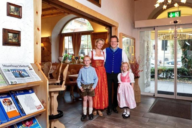 Hahn Hotel - Lobi