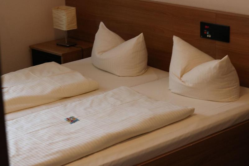 Hotel Fidelio - Oda