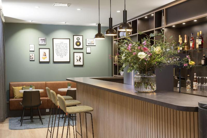 Zeitwohnhaus Suite Hotel Serviced Apartments - Bar