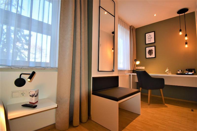 Zeitwohnhaus Suite Hotel Serviced Apartments - Oda