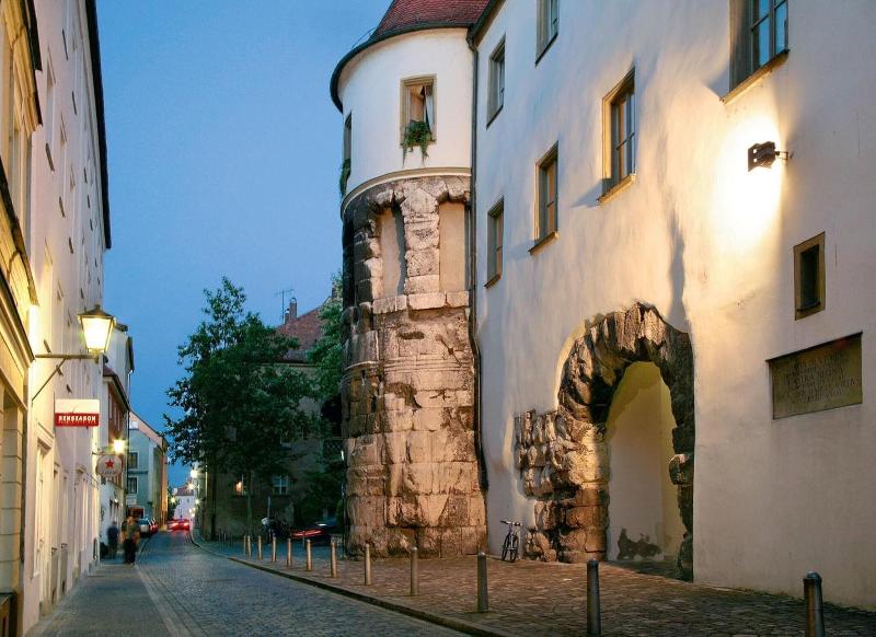 Hotel Platin Regensburg - Genel