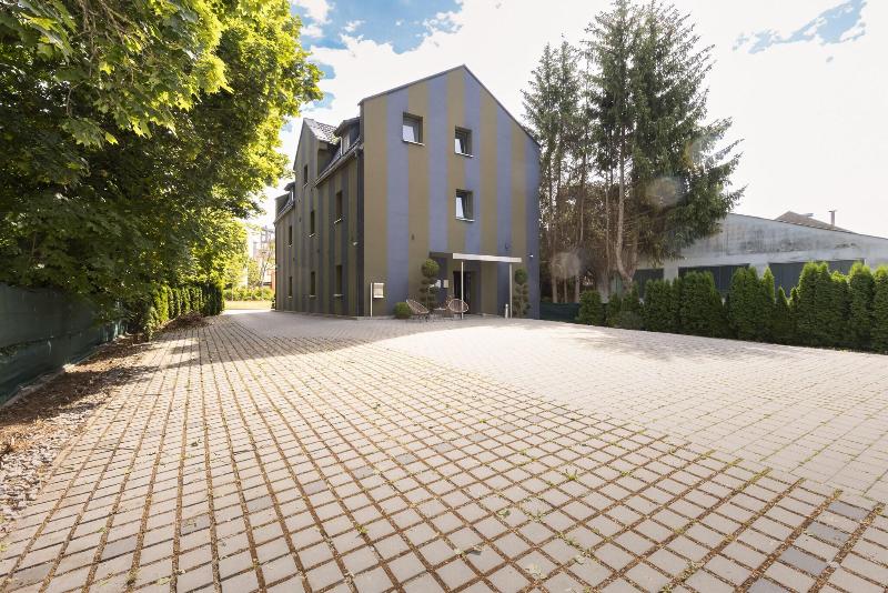 Hotel Platin Regensburg - Genel