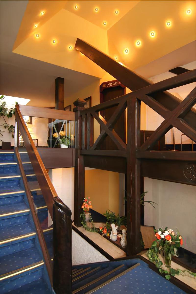 Hotel St Georg - Lobi