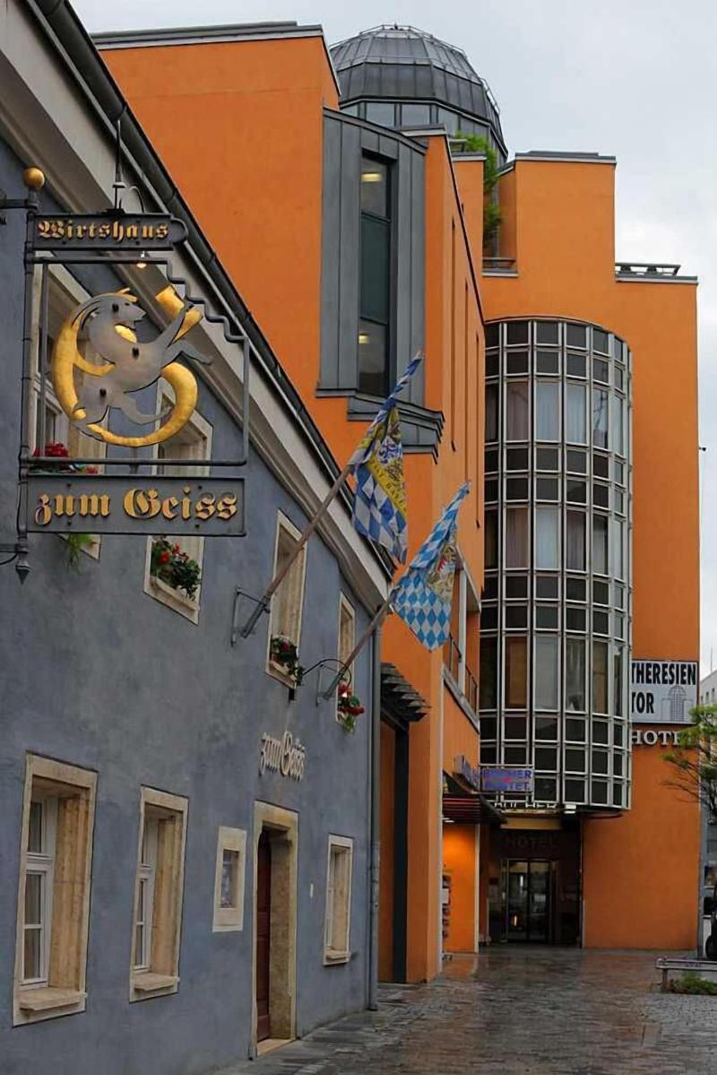 Hotel Theresientor - Genel