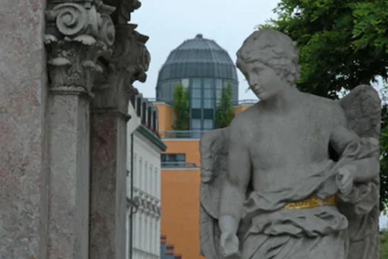 Hotel Theresientor - Genel