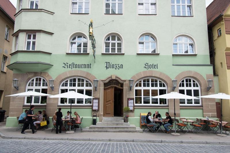 Hotel Restaurant Piazza - Genel