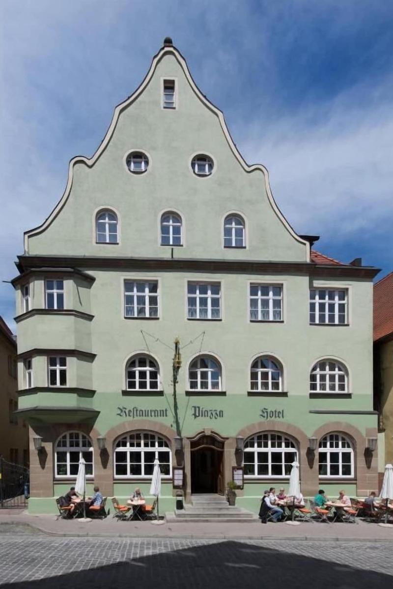 Hotel Restaurant Piazza - Genel