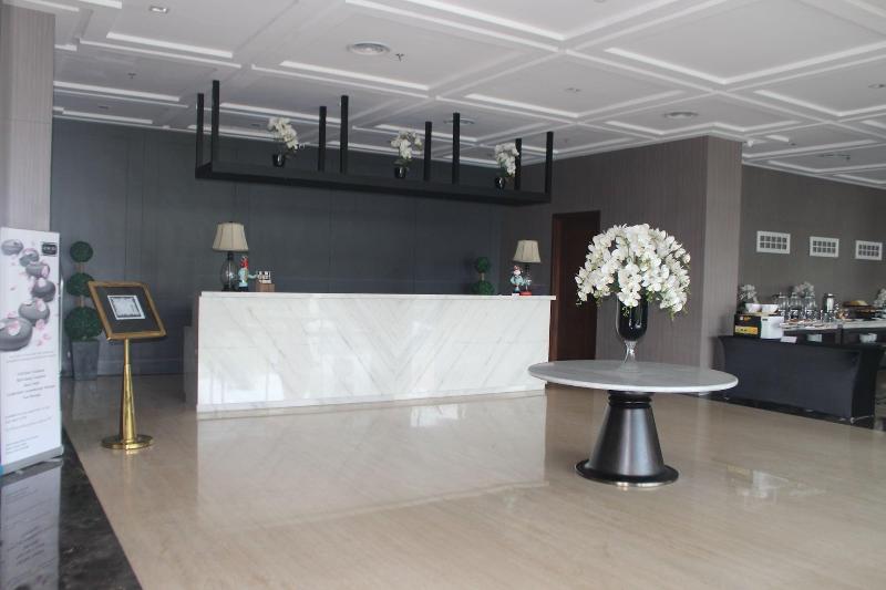 Rivoli Hotel Jakarta - Lobi