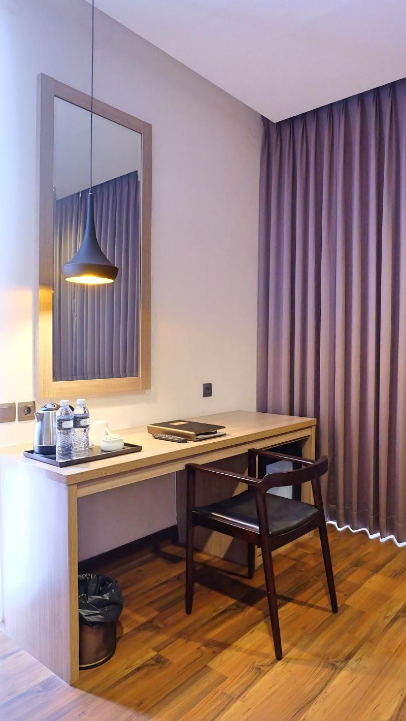 Rivoli Hotel Jakarta - Oda