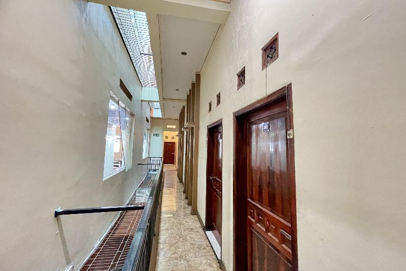 Hotel Ramayana Garut by ZUZU - Genel