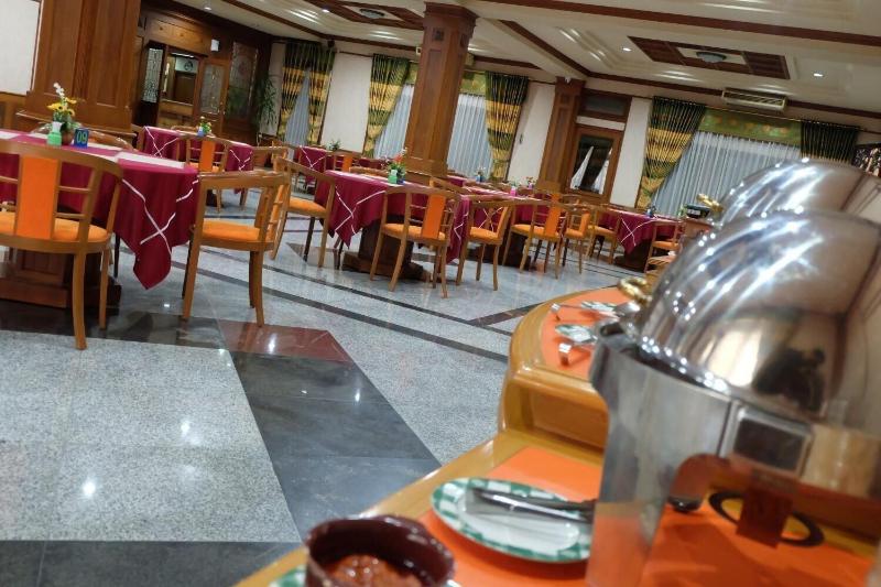 Sapta Nawa Resort 1 Gresik - Restoran