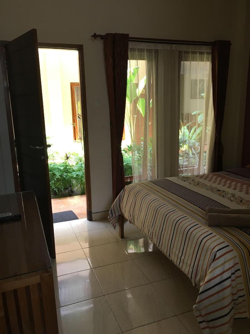 Aloha Hotel - Oda