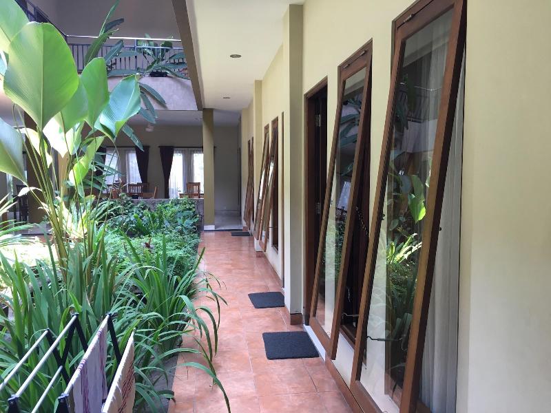 Aloha Hotel - Teras