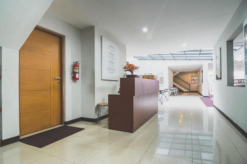 Formerly Reddoorz Plus Dago Pojok 3 - Lobi