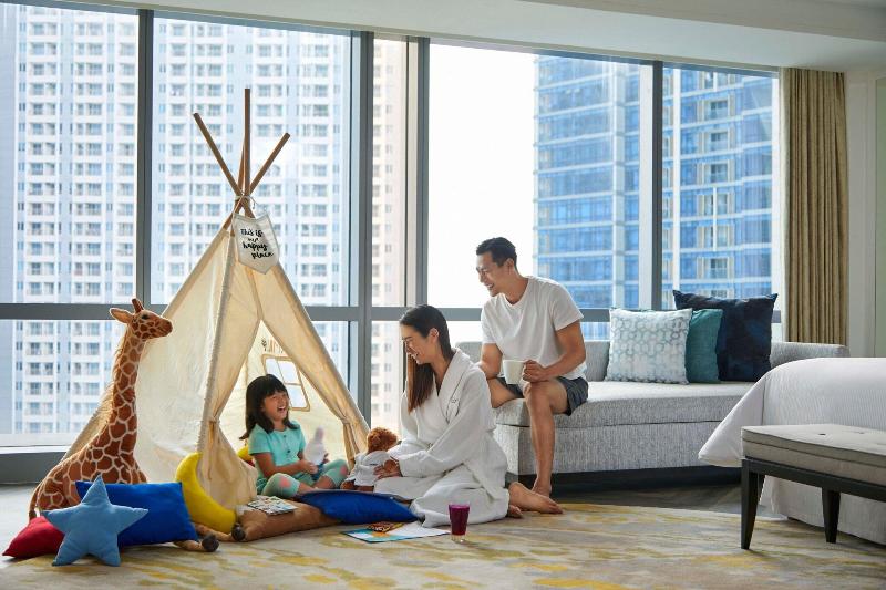 The Westin Surabaya - Oda