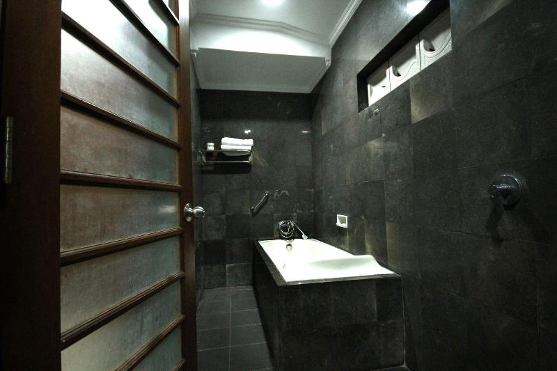 Swastika Guest House - Oda