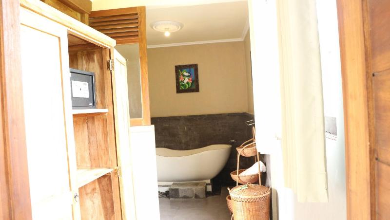 Villa Jj And Spa Ubud - Oda
