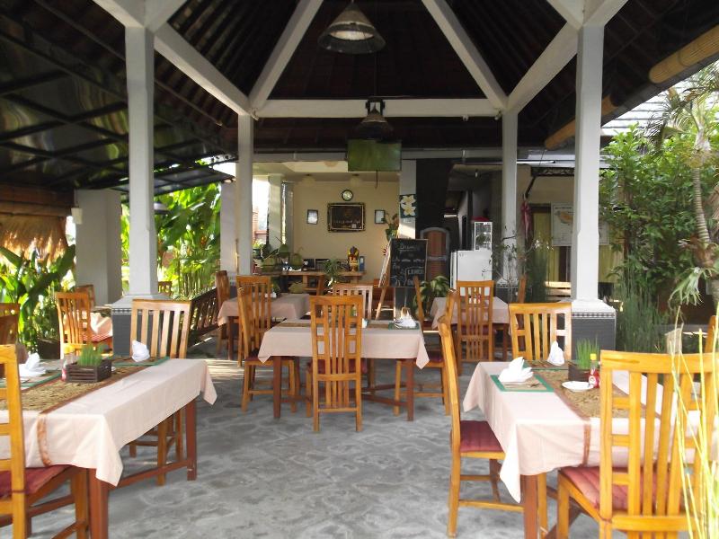 Villa Jj And Spa Ubud - Restoran