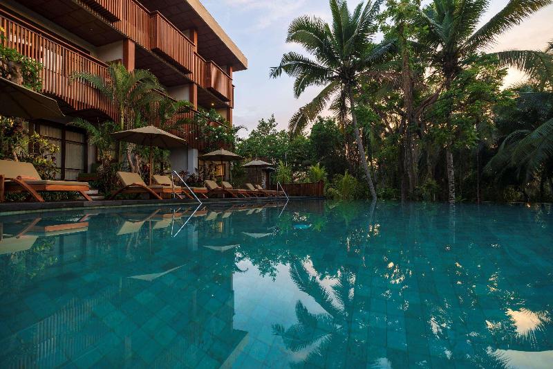 Adiwana Unagi Suites - Havuz
